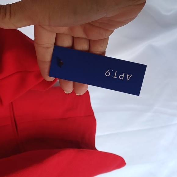 APT.9- red open front blazer, lined - Picture 6 of 10